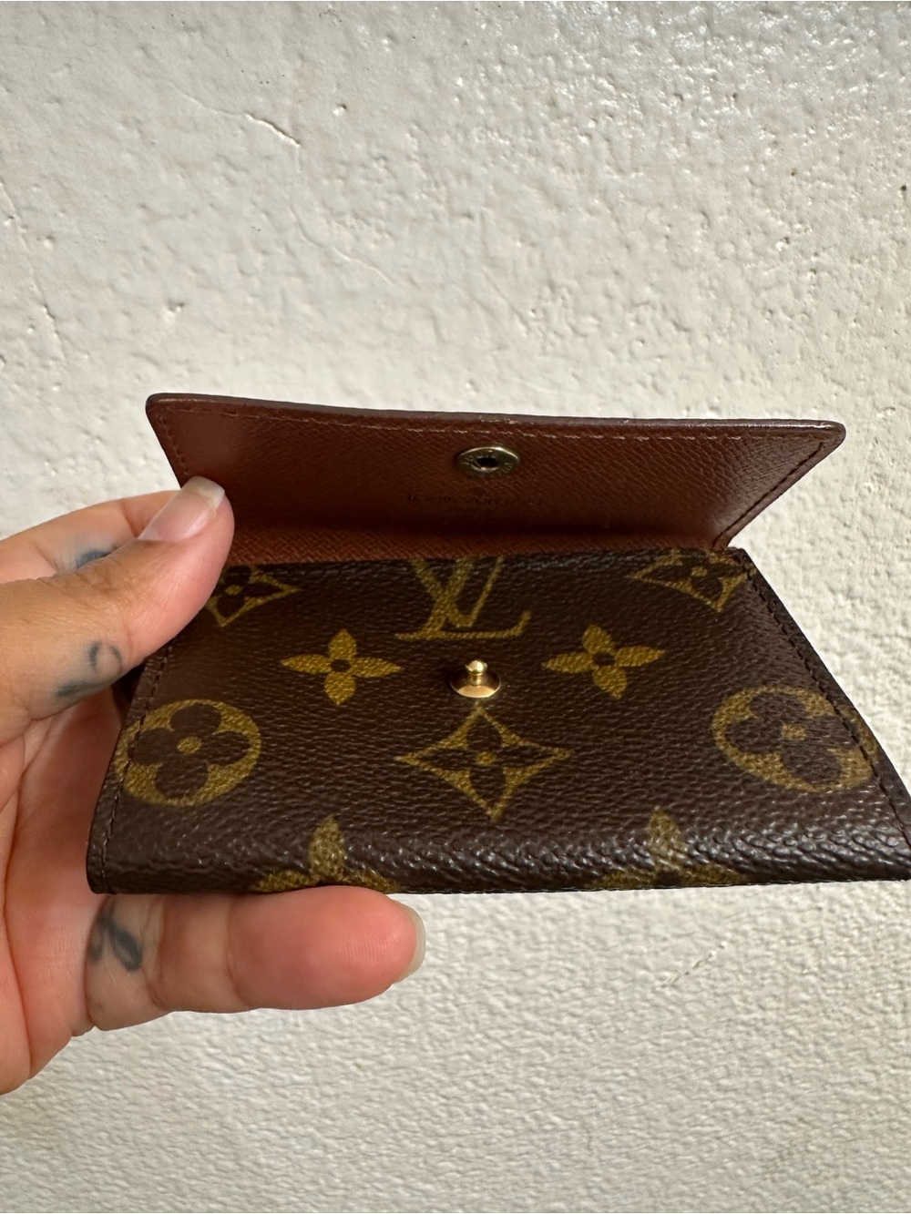 Louis Vuitton Monogram Canvas Small Wallet - Picture 12 of 12